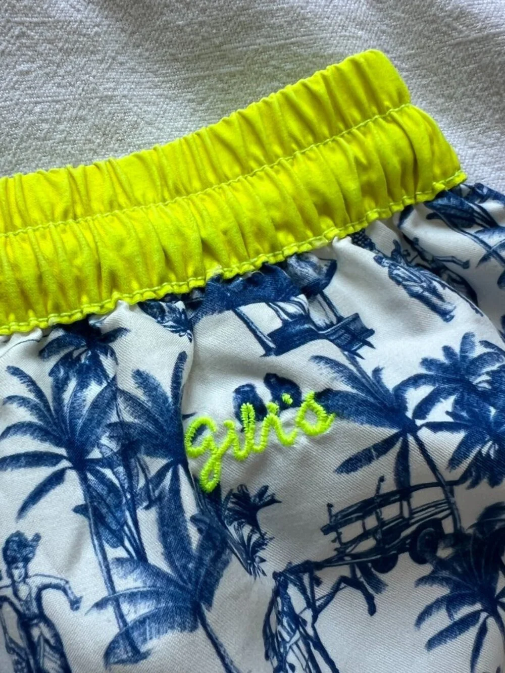 Gili's Boys Meno Swim Shorts - Toile Balinaise